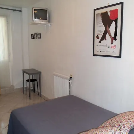 Du Musee 3* Mentone